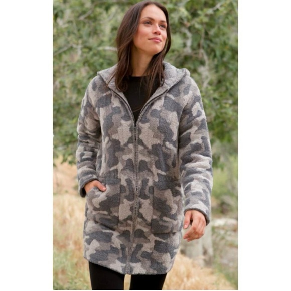 BAREFOOT DREAMS CozyChic Camo Zip Up Hooded Anorak ~ Warm Gray Color M - Picture 1 of 4